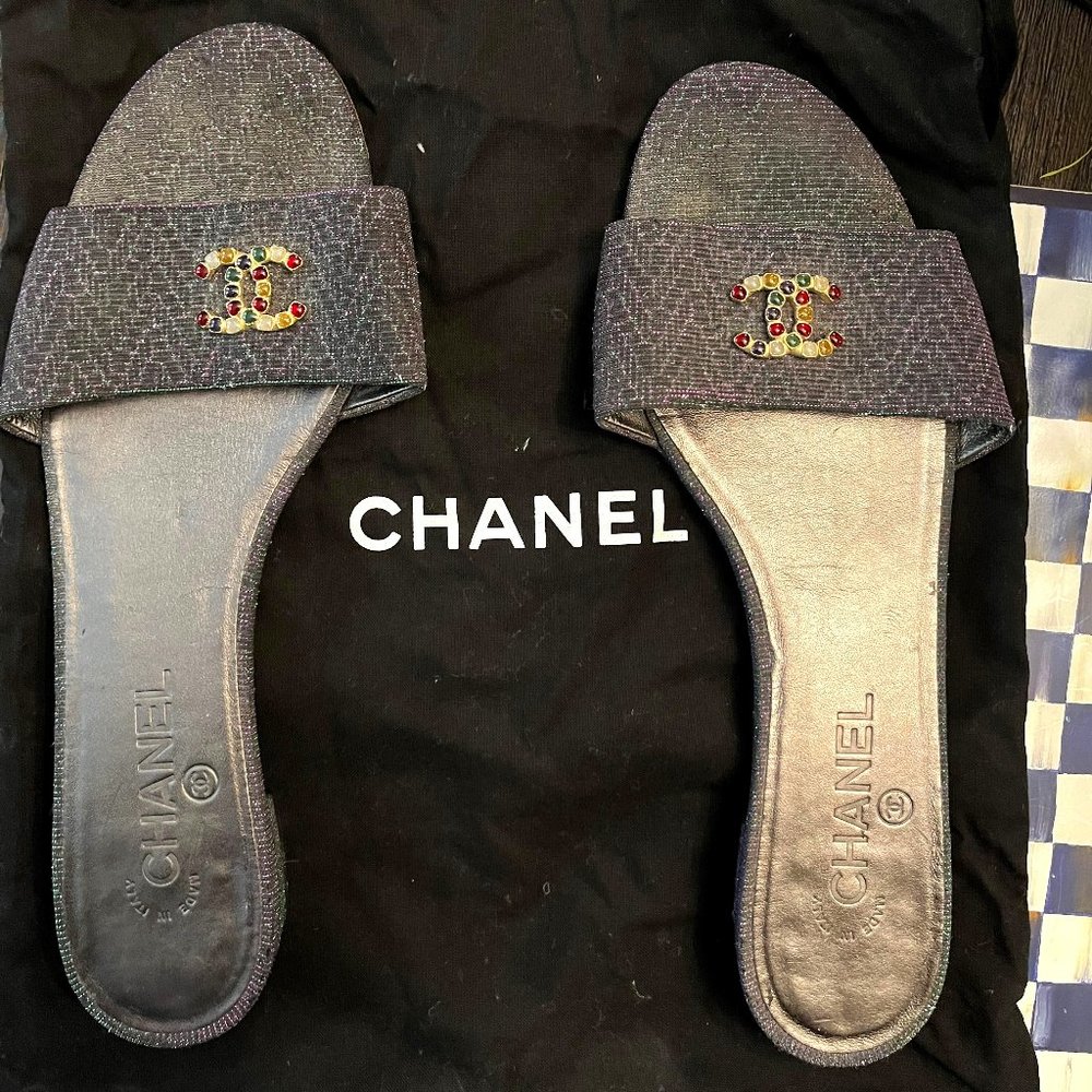 100% Chanel Green Purple Sparkle Lurex Rainbow CC Slide Sandals Sz 41.5 11.5